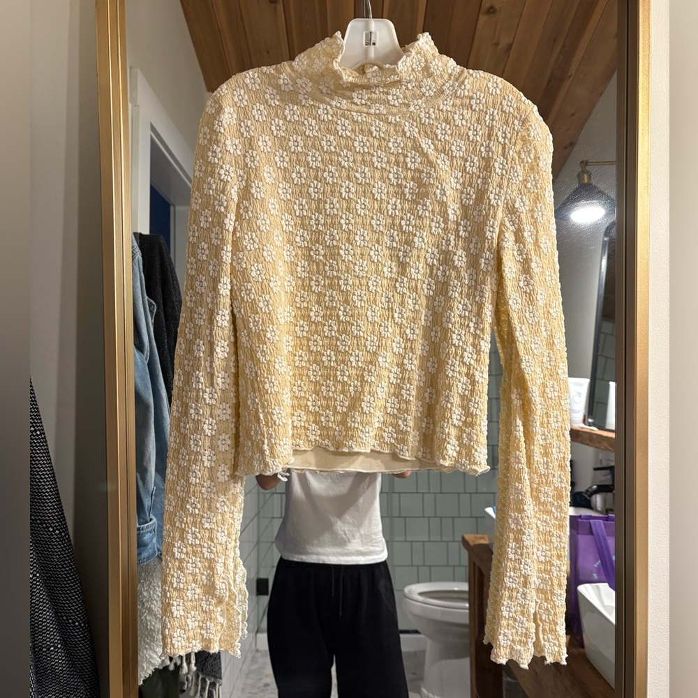 Carly Jean Wren Lance top - S